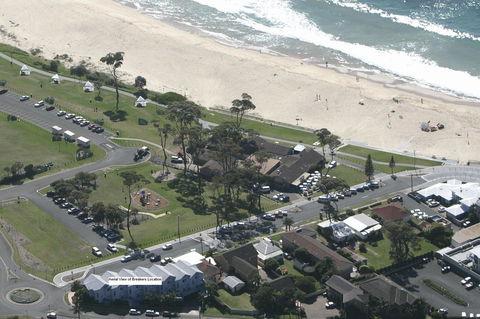 Breakers Apartments - Events Australia 17