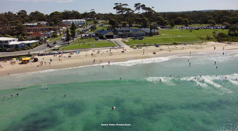 Breakers Apartments - Events Australia 18