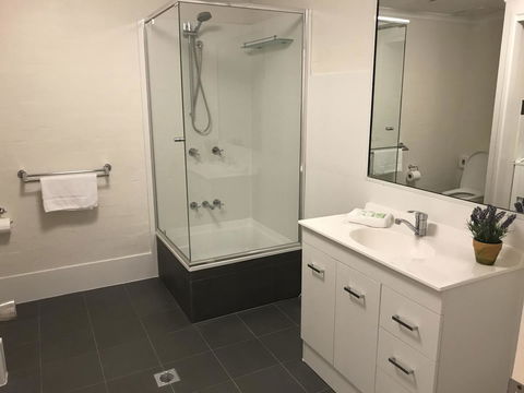 Mariner Bay Apartments - Events Australia 28
