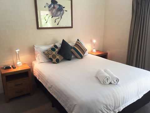Mariner Bay Apartments - Events Australia 39