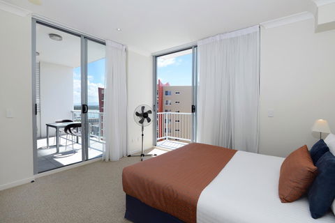Macquarie Waters Boutique Apartment Hotel - Events Australia 29