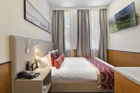 YEHS Hotel Sydney QVB - Tourism Bookings 21