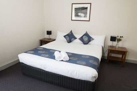 Banjo Paterson Inn - Tourism Bookings 25