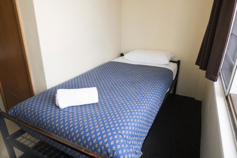 Banjo Paterson Inn - Tourism Bookings 13