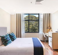 Ryals Hotel - Broadway - Events Australia