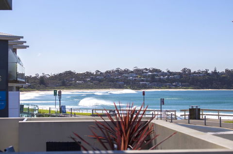 Beachfront 2 - Events Australia 6