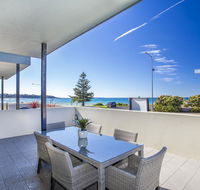 Beachfront Apartment Unit 2 - Events Australia