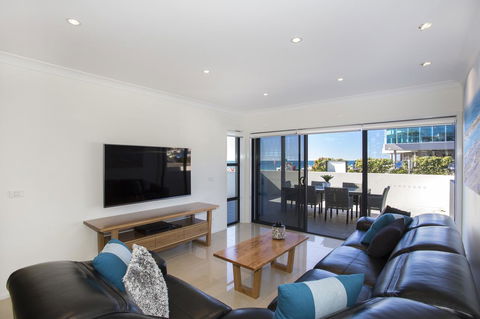 Beachfront 2 - Events Australia 3