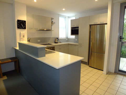 Pacific Marina Apartments - Tourism Bookings 15