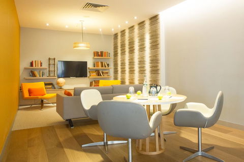 Novotel Sydney Darling Harbour - Tourism Bookings 27