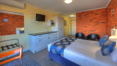 Pelican Motor Inn - Events Australia 15