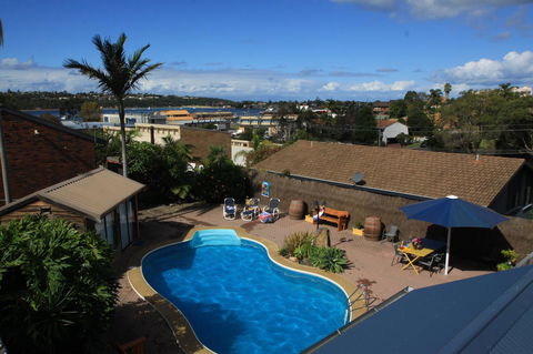 Pelican Motor Inn - Events Australia 11