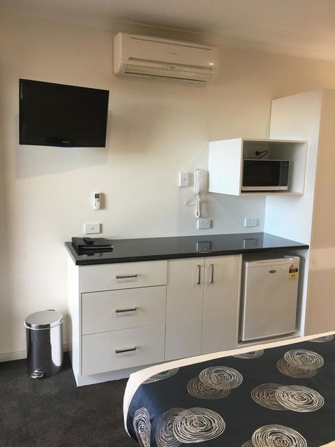 Pelican Motor Inn - Events Australia 8