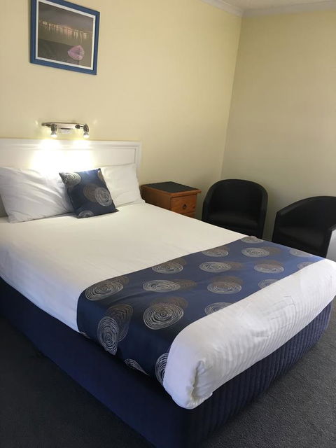 Pelican Motor Inn - Events Australia 18