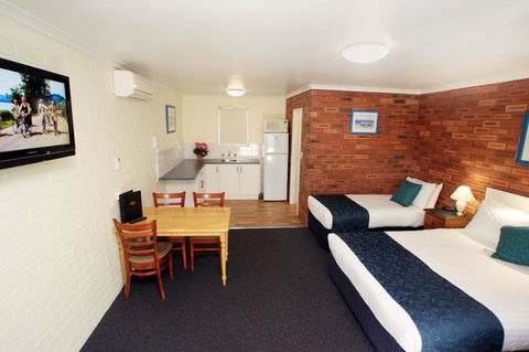 Pelican Motor Inn - Events Australia 39