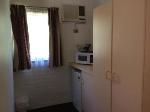 Bega Downs Motor Inn - Tourism Bookings 1