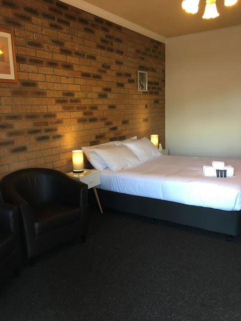Bega Downs Motor Inn - Tourism Bookings 8