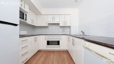 Blue Horizons, Unit 808, 41-45 Shoal Bay Road - Events Australia 7