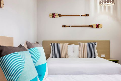 Nightcap At Caringbah Hotel - Events Australia 43