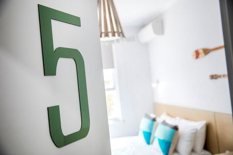 Nightcap At Caringbah Hotel - Events Australia 12