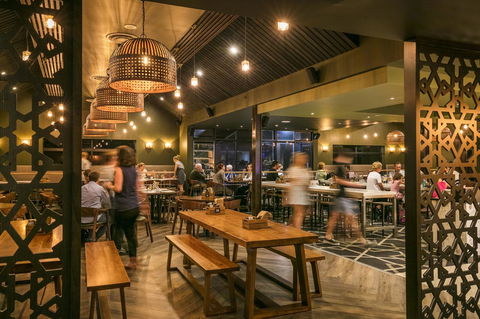 Nightcap At Caringbah Hotel - Events Australia 8