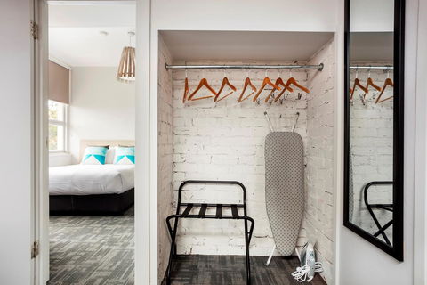 Nightcap At Caringbah Hotel - Events Australia 36