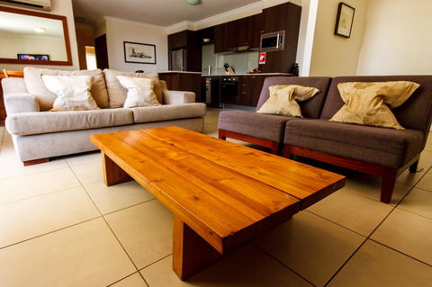 Byron Bay Hotel And Apartments - Events Australia 14