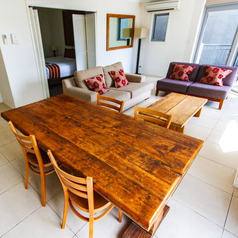 Byron Bay Hotel And Apartments - Events Australia 9