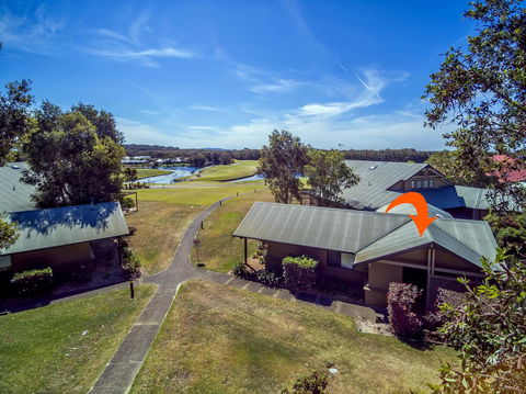 Condo 105 @ Horizons Golf Resort - Salamander Bay NSW - Tourism Bookings 4