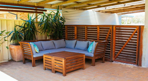 Sunbaker Pet Friendly Awards Finalist 4 Mins Walk To Culburra Beach - Events Australia 3