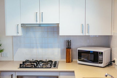 Sunbaker Pet Friendly Awards Finalist 4 Mins Walk To Culburra Beach - Events Australia 16