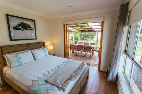 Sunbaker Pet Friendly Awards Finalist 4 Mins Walk To Culburra Beach - Events Australia 2