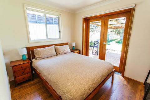 Sunbaker Pet Friendly Awards Finalist 4 Mins Walk To Culburra Beach - Events Australia 18