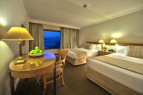 Stamford Plaza Sydney Airport Hotel & Conference Centre - Tourism Bookings 12