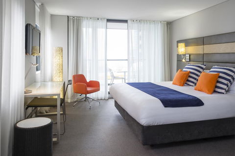 Novotel Newcastle Beach - Tourism Bookings 14
