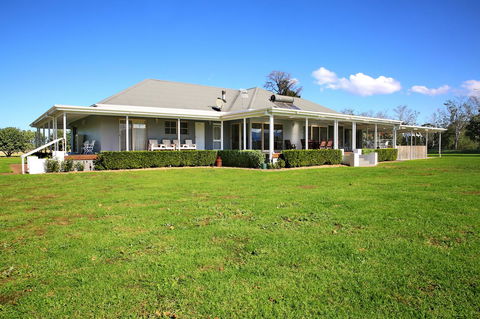 Terara Riverside Retreat - Events Australia 22