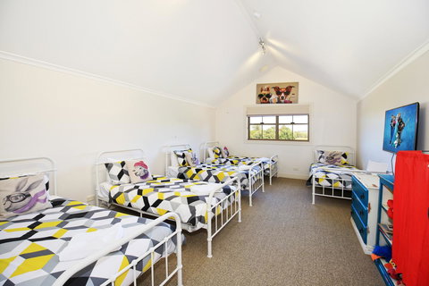 Terara Riverside Retreat - Events Australia 12