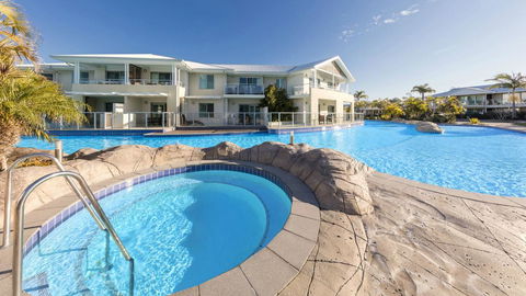 Oaks Port Stephens Pacific Blue Resort - Tourism Bookings 1
