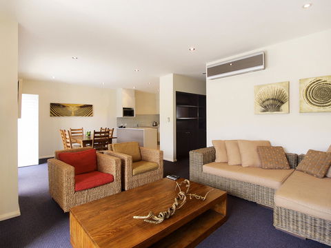 Oaks Port Stephens Pacific Blue Resort - Tourism Bookings 5