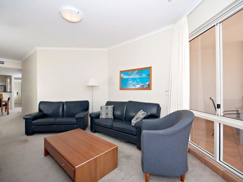 Messines Street, Breakwater Apartment, 104 - Events Australia 2
