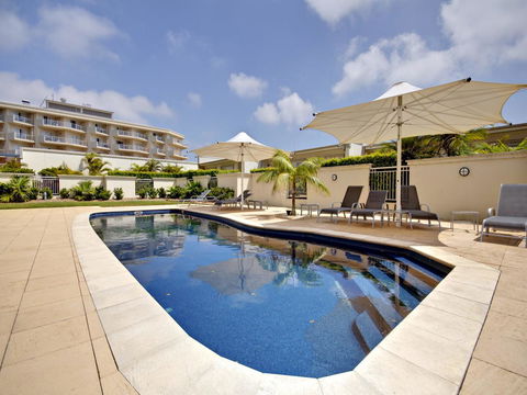 Messines Street, Breakwater Apartment, 104 - Events Australia 12