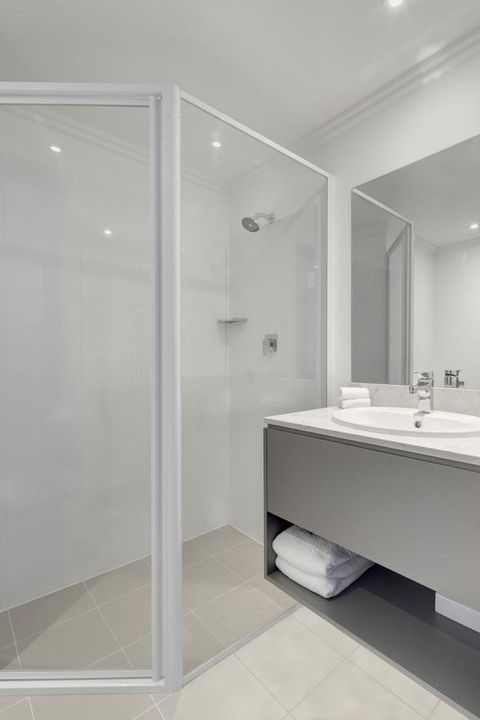 Mercure Sydney Bankstown - Tourism Bookings 24
