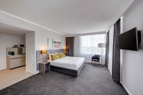 Mercure Sydney Bankstown - Tourism Bookings 21