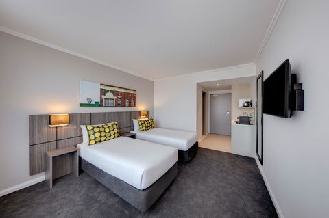 Mercure Sydney Bankstown - Tourism Bookings 10