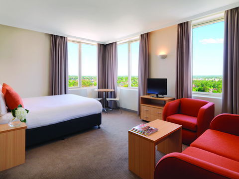 Mercure Sydney Bankstown - Tourism Bookings 19
