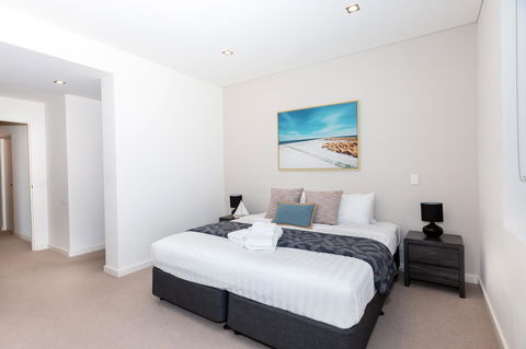 Brand New Executive Apartment - Tourism Bookings 9