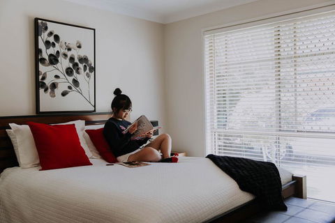 Central Wagga Self Catering Apartment - Events Australia 7