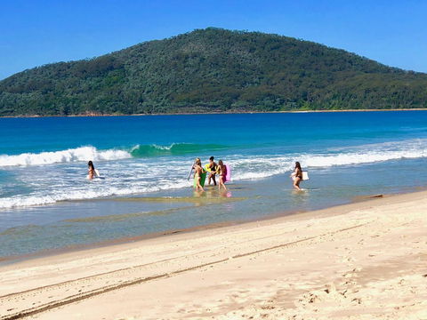 Boathouse Resort (Water Front) - Events Australia 13