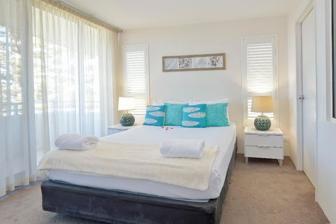 Boathouse Resort (Water Front) - Events Australia 19