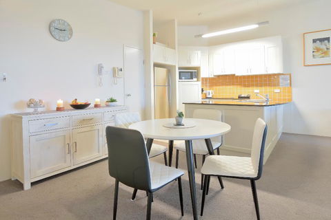 Boathouse Resort (Water Front) - Events Australia 21